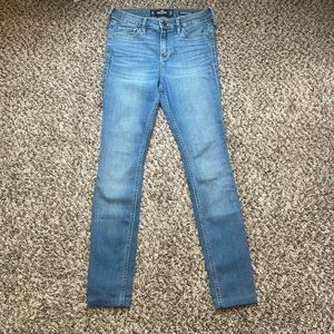 Hollister Mid-rise Super Skinny Jeans